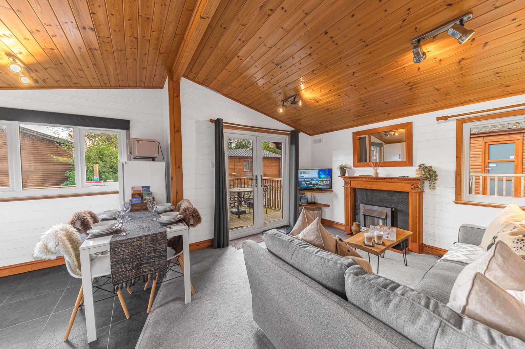 Bowness 45 - 2 Bedroom Lake Windermere Lodge 외부 사진