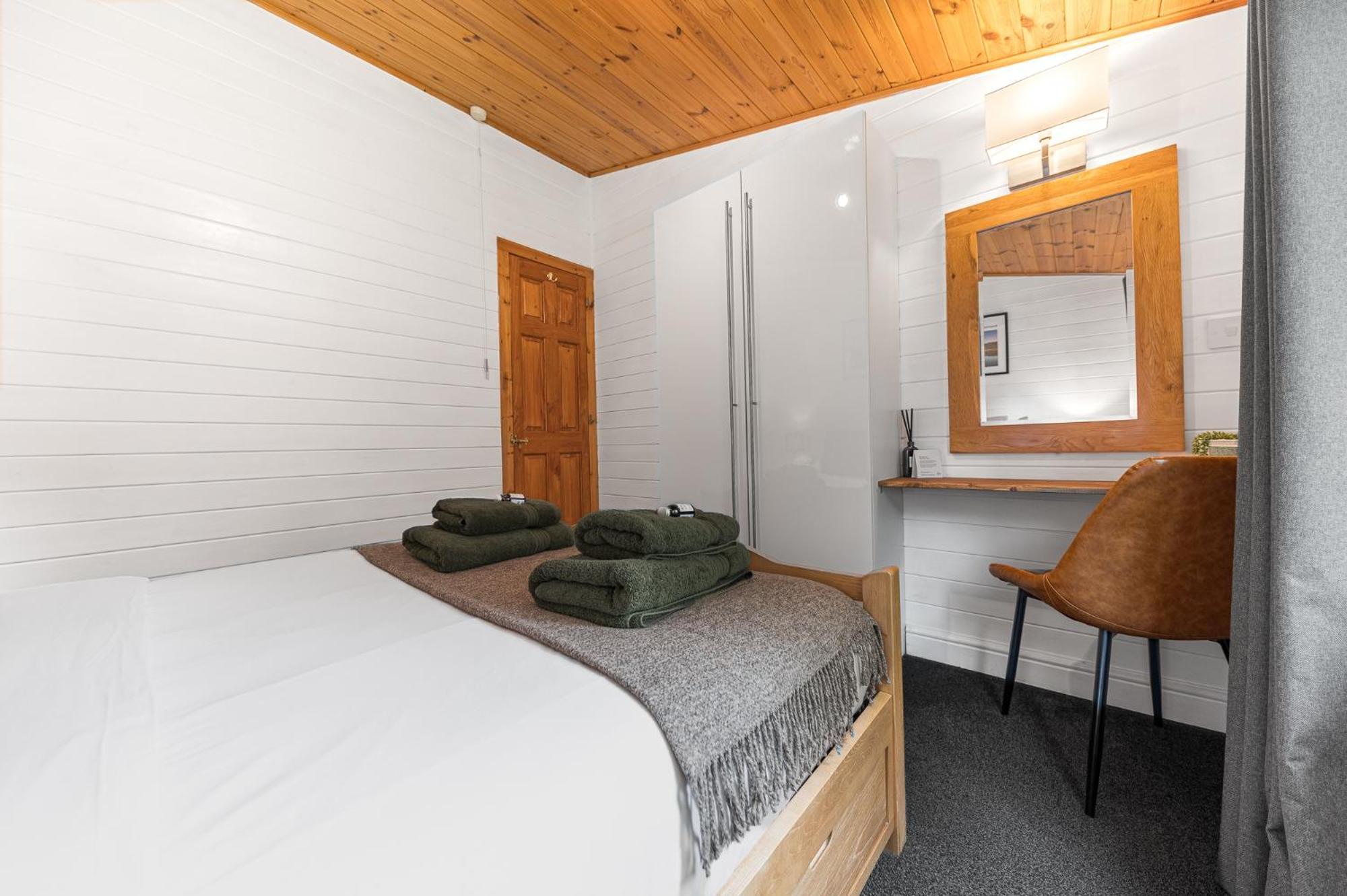 Bowness 45 - 2 Bedroom Lake Windermere Lodge 외부 사진